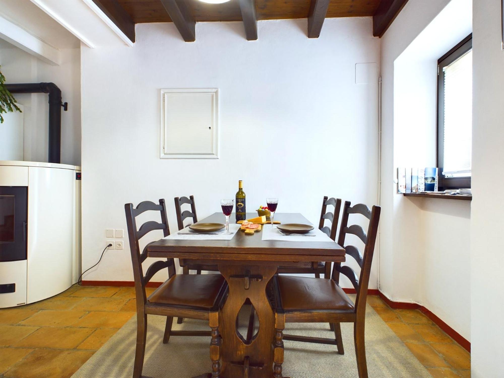 Antica Torre Del Castello Casa Ceresiana Villa Carabietta Dış mekan fotoğraf